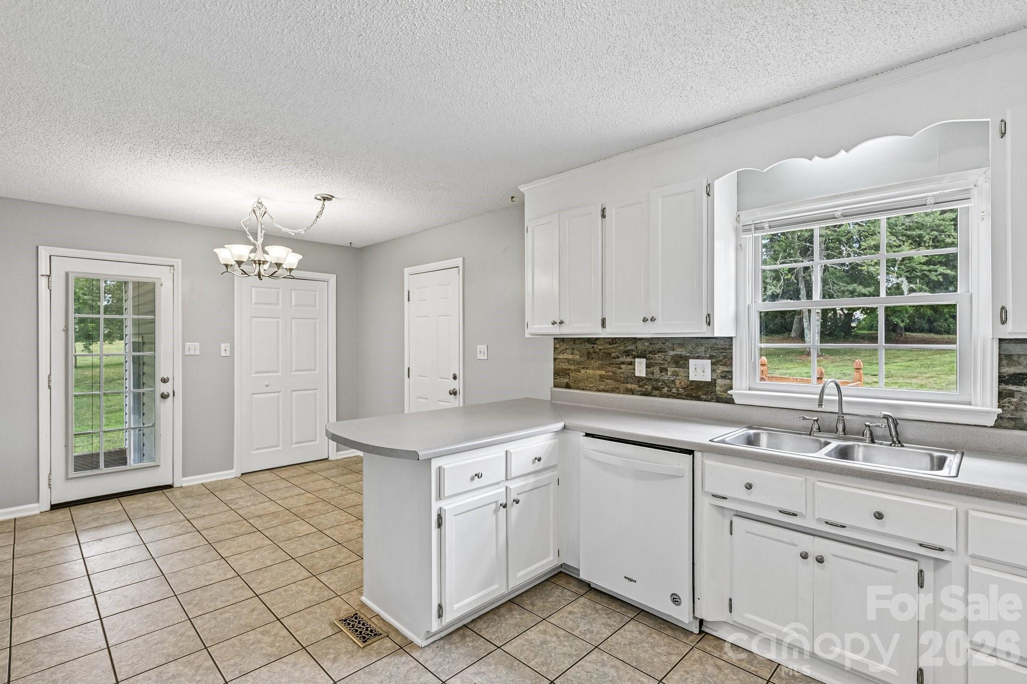 738 McDaniel Road Kings Mountain, NC 28086 - Photo 10 of 34