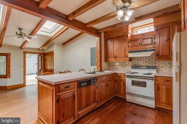 $495,000 | 218 Treadwell Street, Berryville, VA 22611