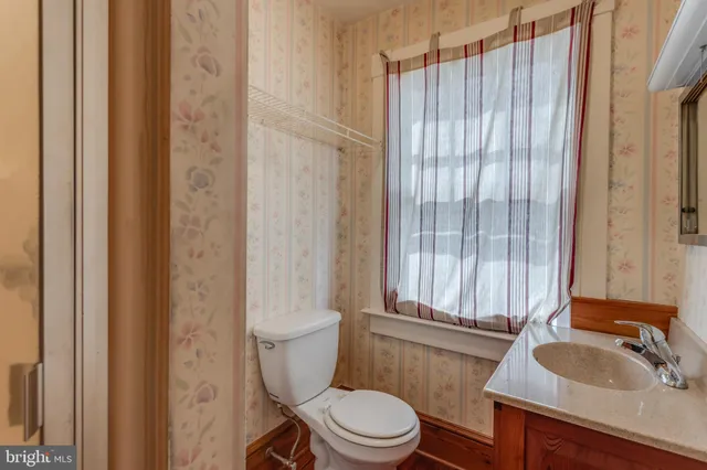 $495,000 | 218 Treadwell Street, Berryville, VA 22611