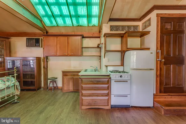 $495,000 | 218 Treadwell Street, Berryville, VA 22611