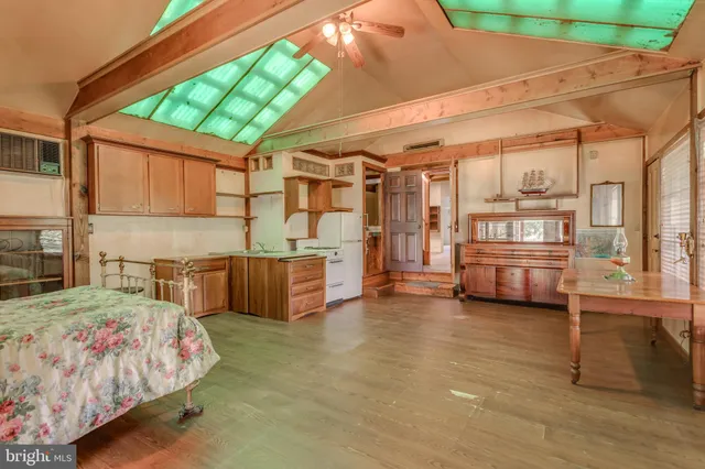 $495,000 | 218 Treadwell Street, Berryville, VA 22611