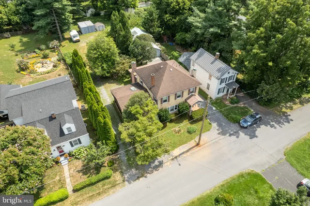 $495,000 | 218 Treadwell Street, Berryville, VA 22611