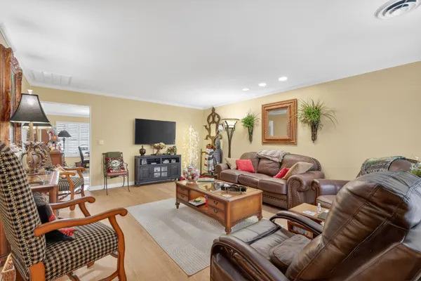 $315,000 | 617 East Lane Street, Shelbyville, TN 37160