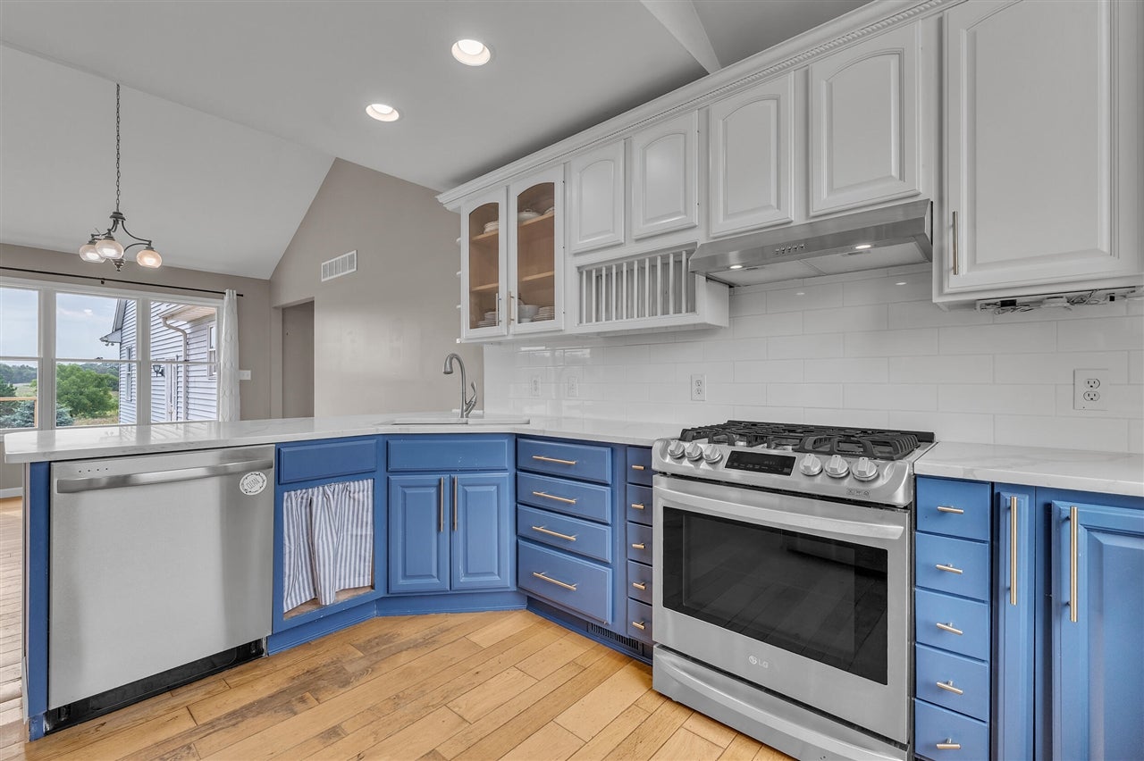 2855 Hayes Road Chelsea, MI 48118 - Photo 19 of 66 Gallery Image 19
