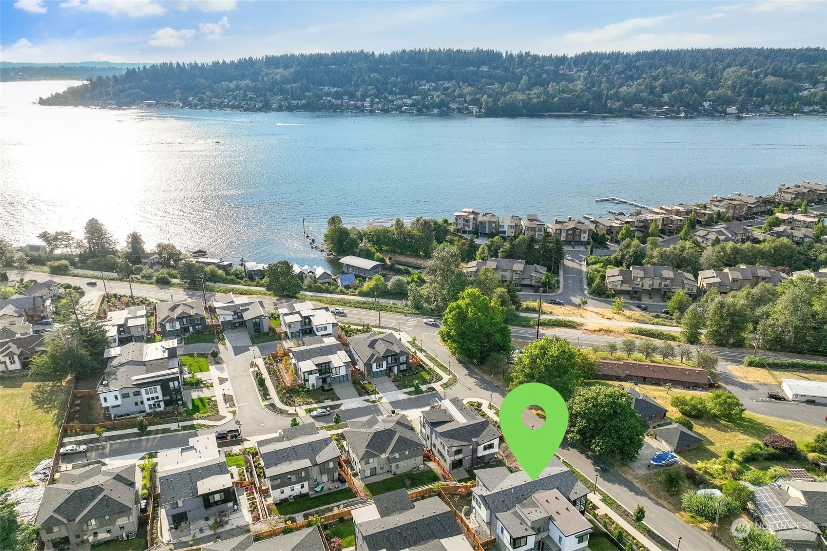 3950 Wells Avenue North Renton, WA 98056 - Photo 3 of 39 Gallery Image 3