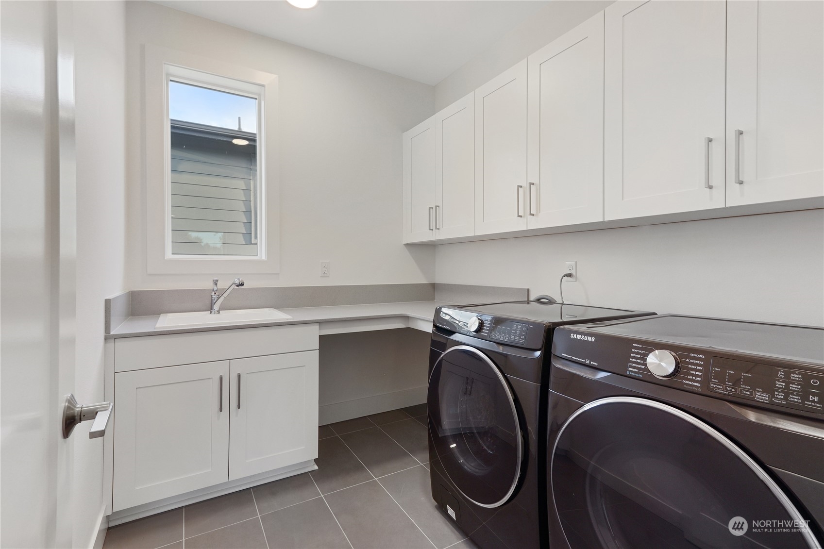 3950 Wells Avenue North Renton, WA 98056 - Photo 35 of 39 Gallery Image 35