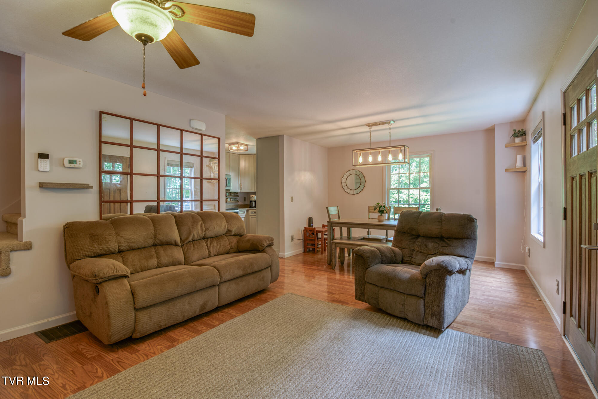 820 Canton Road Kingsport, TN 37663 - Photo 5 of 29 161_1991_9 copy