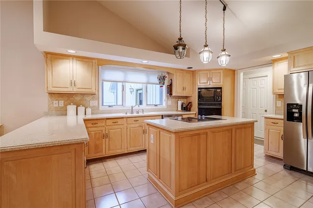 $499,900 | 7 Doral Court, Pittsford, NY 14534