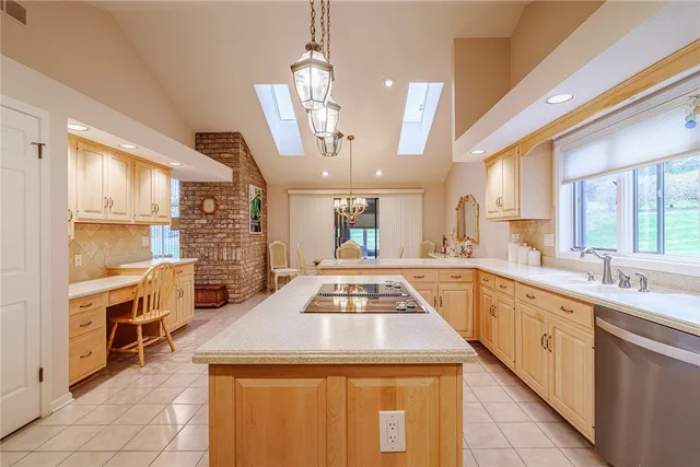 $499,900 | 7 Doral Court, Pittsford, NY 14534