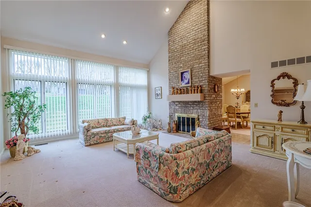 $499,900 | 7 Doral Court, Pittsford, NY 14534