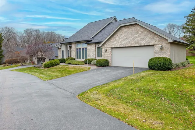 $499,900 | 7 Doral Court, Pittsford, NY 14534