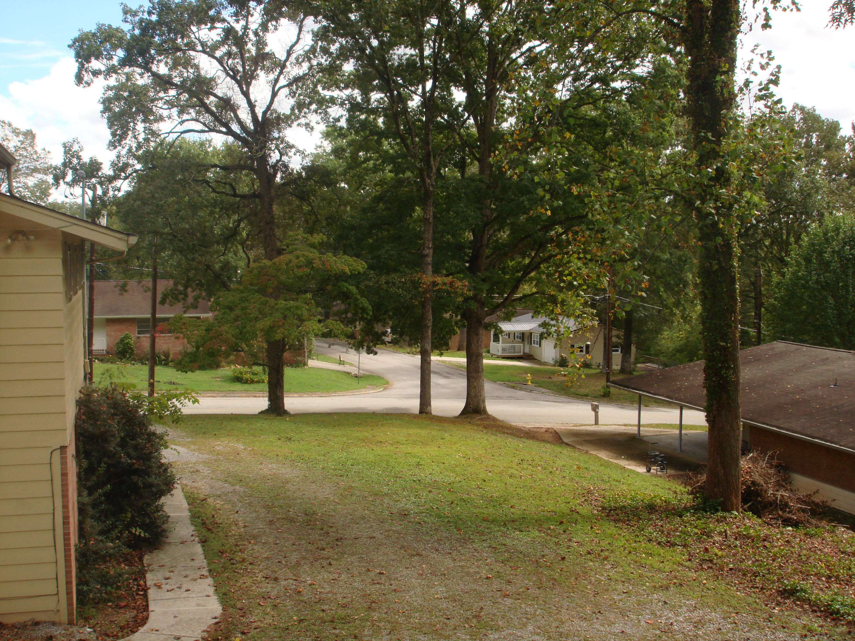 225 Iroquois Road Oak Ridge, TN 37830 - Photo 37 of 40 EXTRA PARKING AREA FOR EXTRA "TOYS"