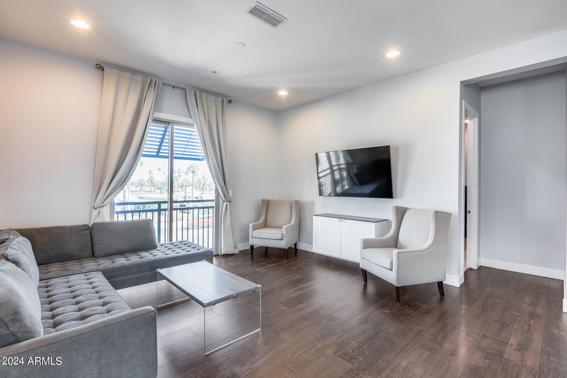 6565 East Thomas Road, Unit 1109 Scottsdale, AZ 85251 - Photo 3 of 31