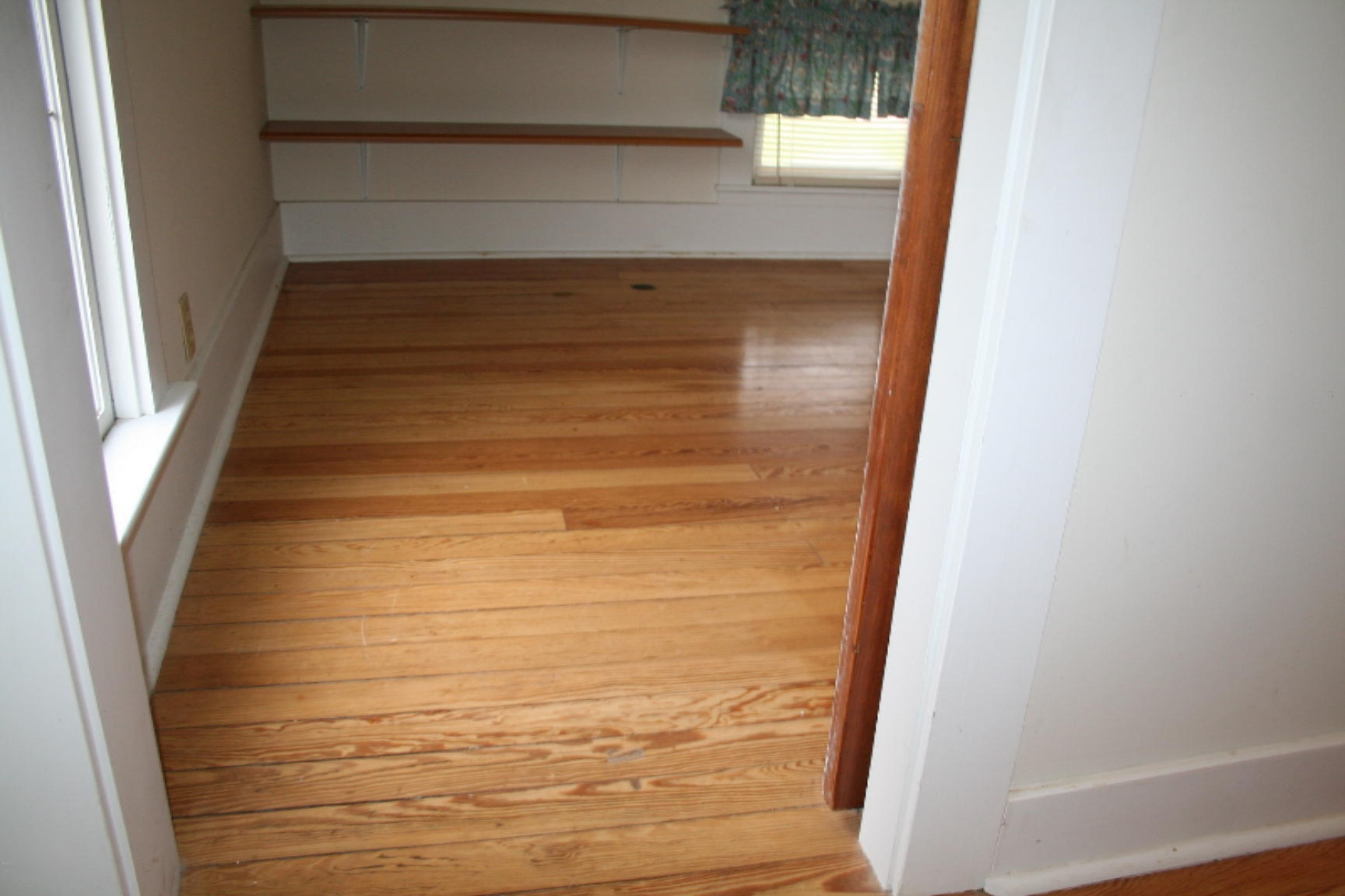4885 Territorial Road Benton Harbor, MI 49022 - Photo 29 of 46 IMG_3791