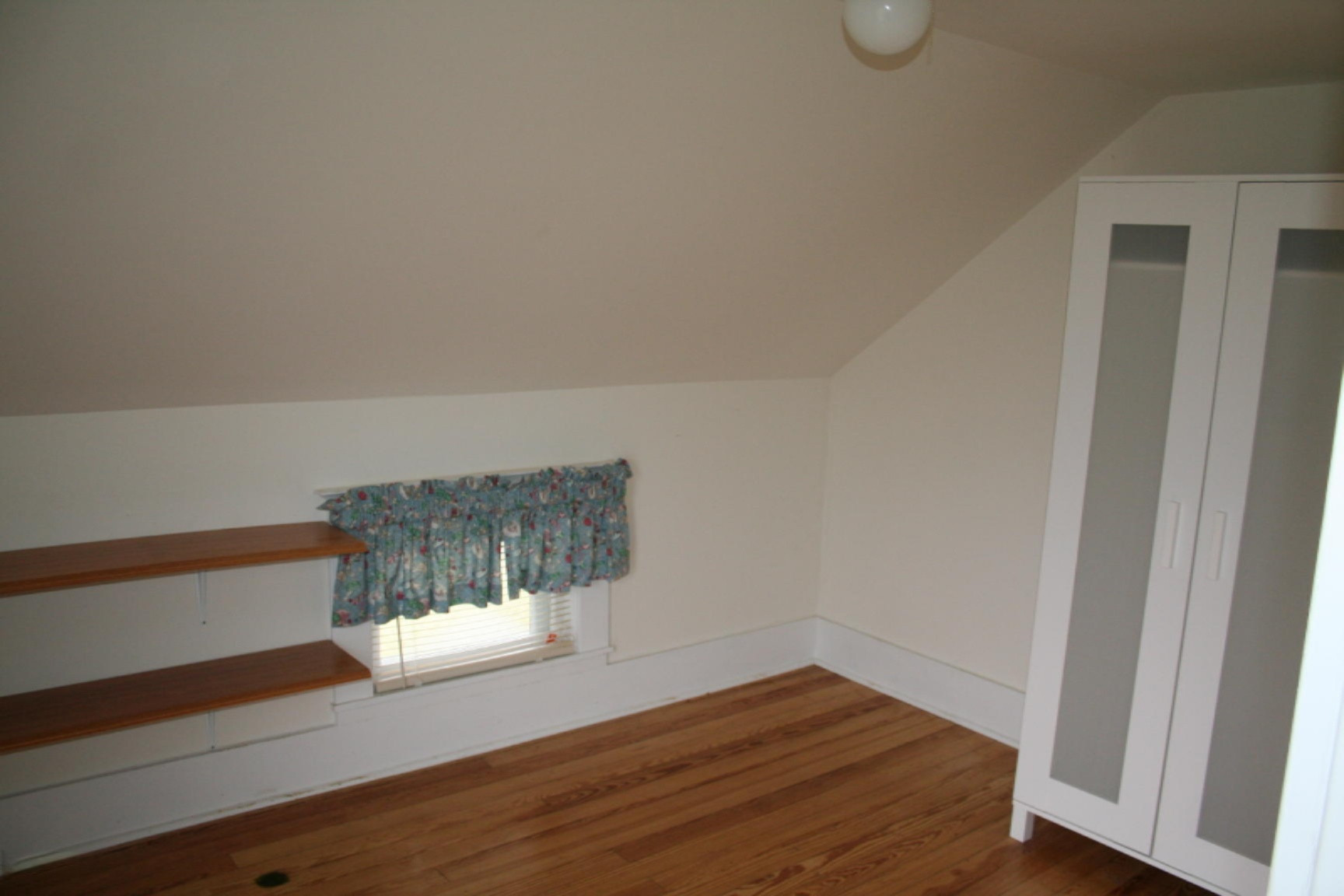 4885 Territorial Road Benton Harbor, MI 49022 - Photo 31 of 46 IMG_3801