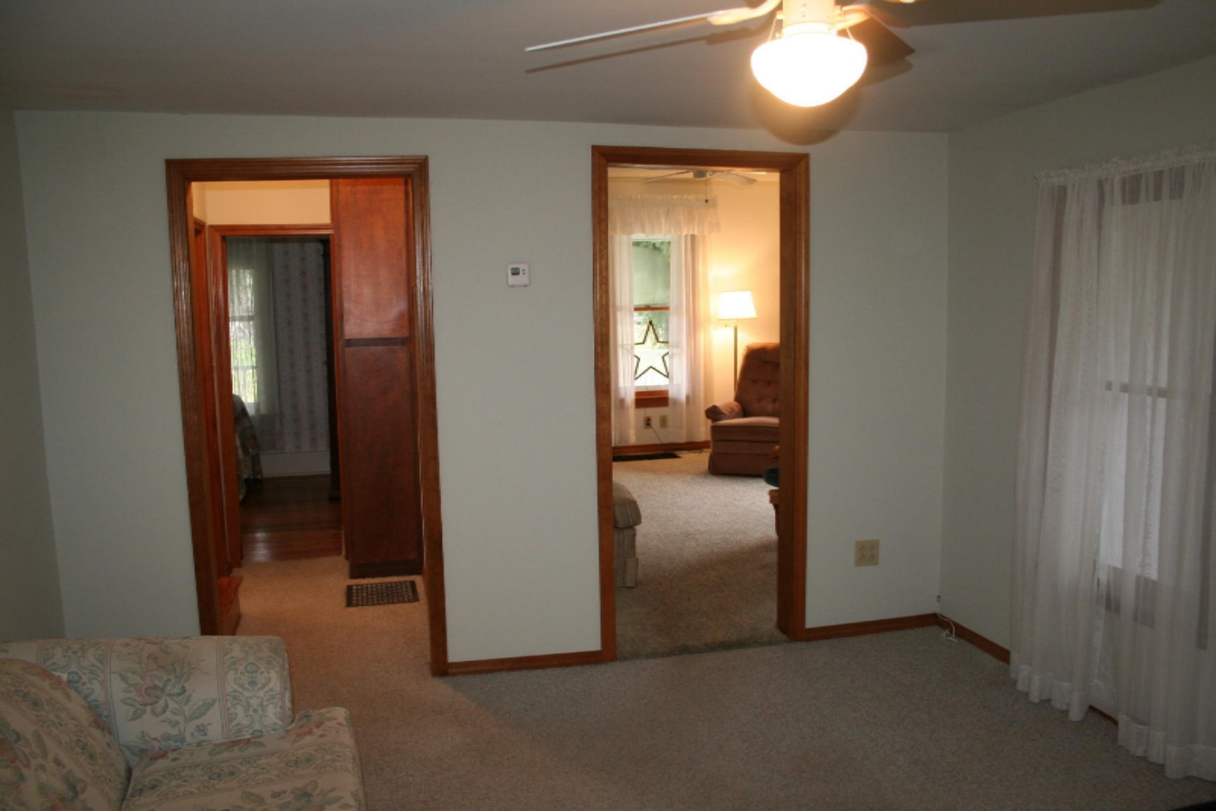 4885 Territorial Road Benton Harbor, MI 49022 - Photo 5 of 46 IMG_3684