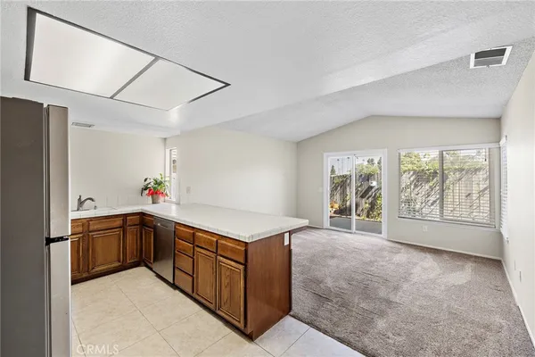 $439,999 | 5050 Canyon Crest Drive, Unit 7, Riverside, CA 92507