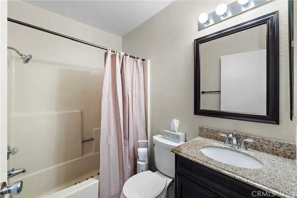 $439,999 | 5050 Canyon Crest Drive, Unit 7, Riverside, CA 92507