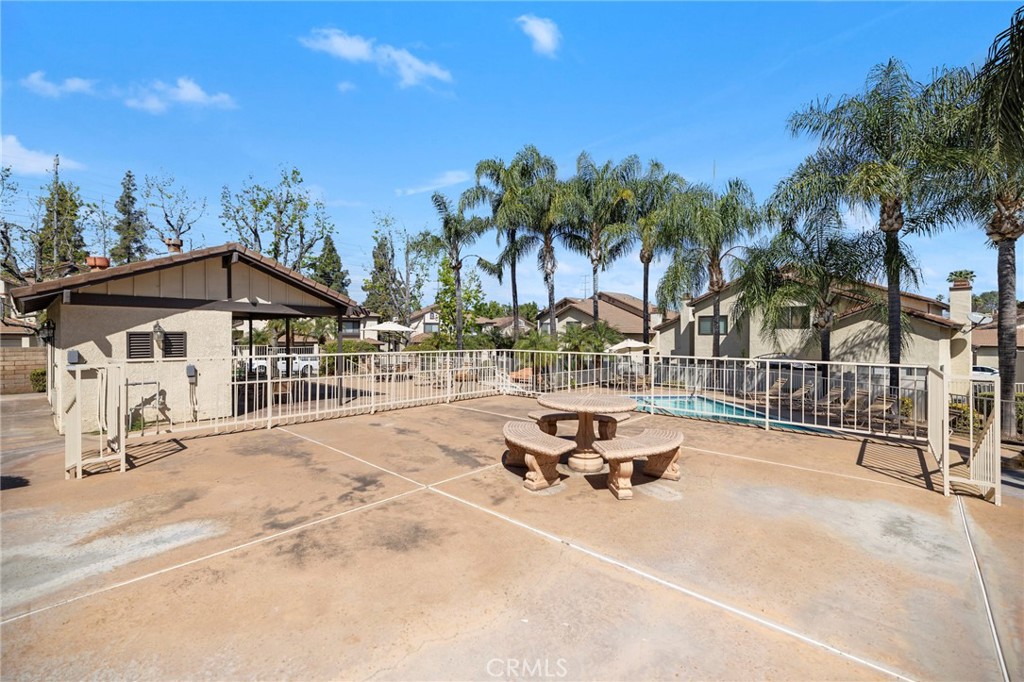 5050 Canyon Crest Drive, Unit 7 Riverside, CA 92507 - Photo 35 of 44 Community pool