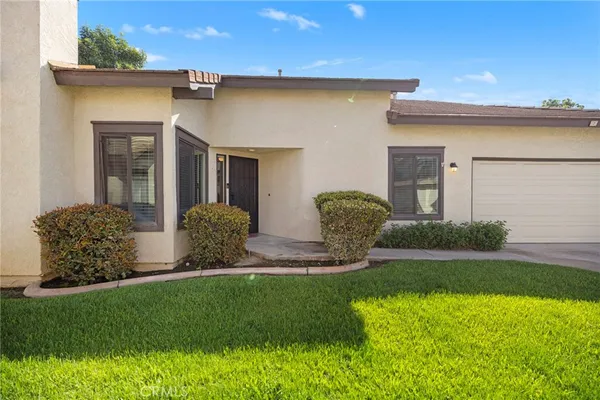 $439,999 | 5050 Canyon Crest Drive, Unit 7, Riverside, CA 92507