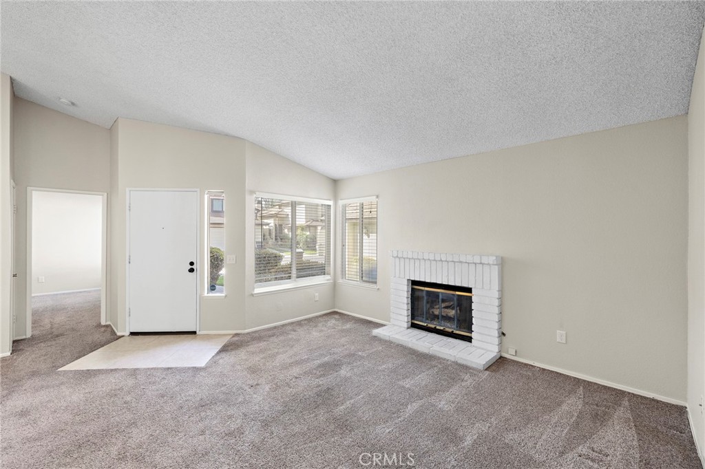 5050 Canyon Crest Drive, Unit 7 Riverside, CA 92507 - Photo 10 of 44