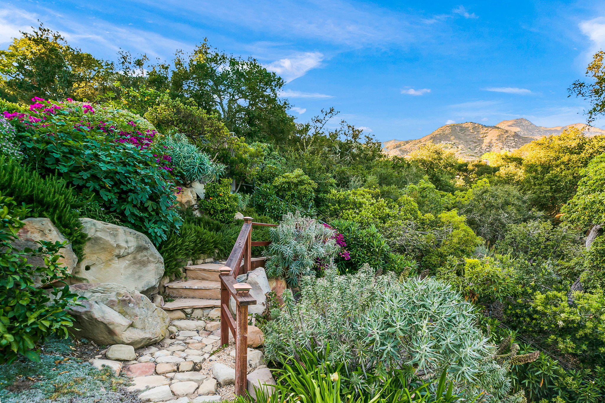 745 Lilac Drive Montecito, CA 93108 - Photo 39 of 51 39-web-or-mls-UpmarketMedia_745Lilac-84