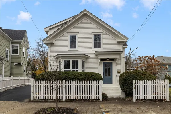 $5,600 | 214 Camp Street, Providence, RI 02906