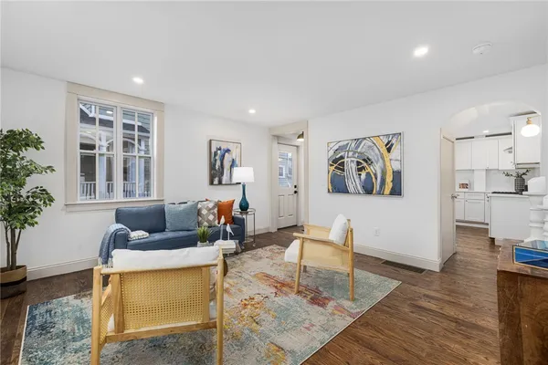 $5,600 | 214 Camp Street, Providence, RI 02906