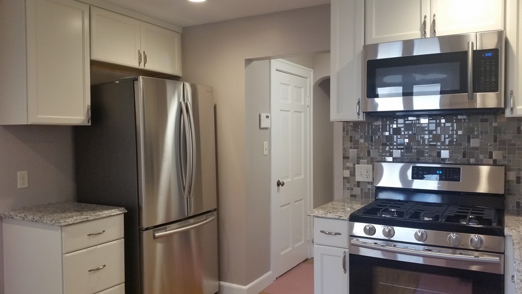 76 Glenburn Road Arlington, MA 02476 - Photo 3 of 22 Gallery Image 3