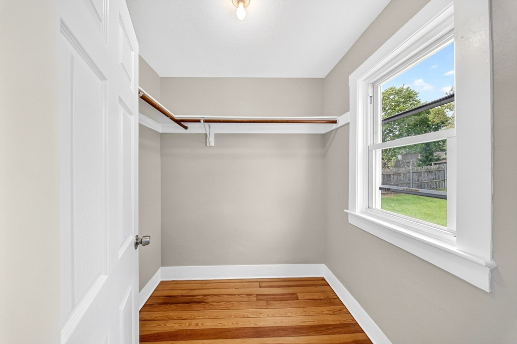 49 Denver Street Fall River, MA 02721 - Photo 27 of 37