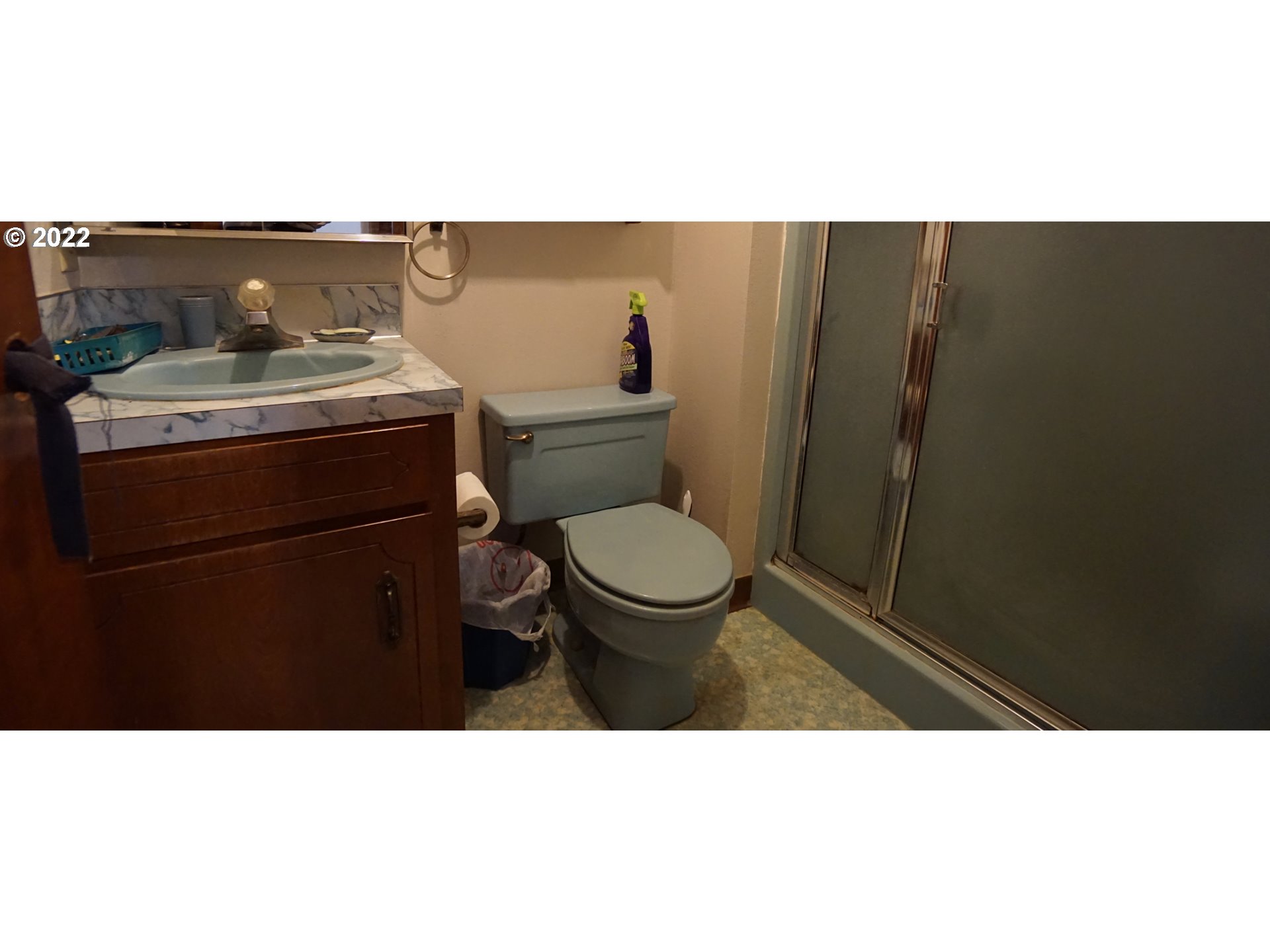 13054 Dominic Road Northeast Mount Angel, OR 97362 - Photo 24 of 32 a bathroom with a sink and a toilet