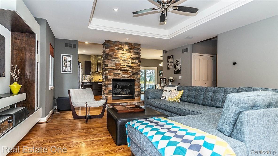 122 Woodside Road Royal Oak, MI 48073 - Photo 8 of 56 00__26.jpg