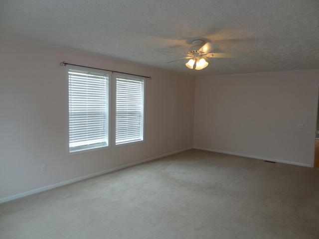 78 Keagle Farm Road Crossville, TN 38571 - Photo 15 of 23 DSC03873