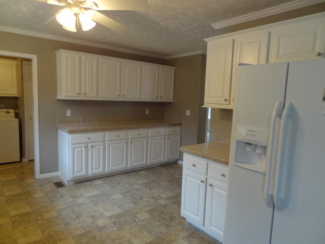 78 Keagle Farm Road Crossville, TN 38571 - Photo 10 of 23 DSC03865