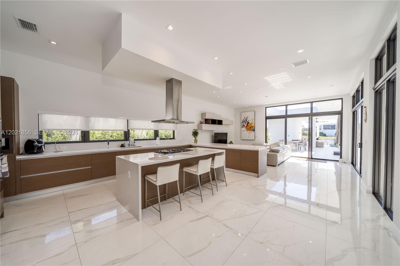 16600 Sunset Way Weston, FL 33326 - Photo 21 of 80