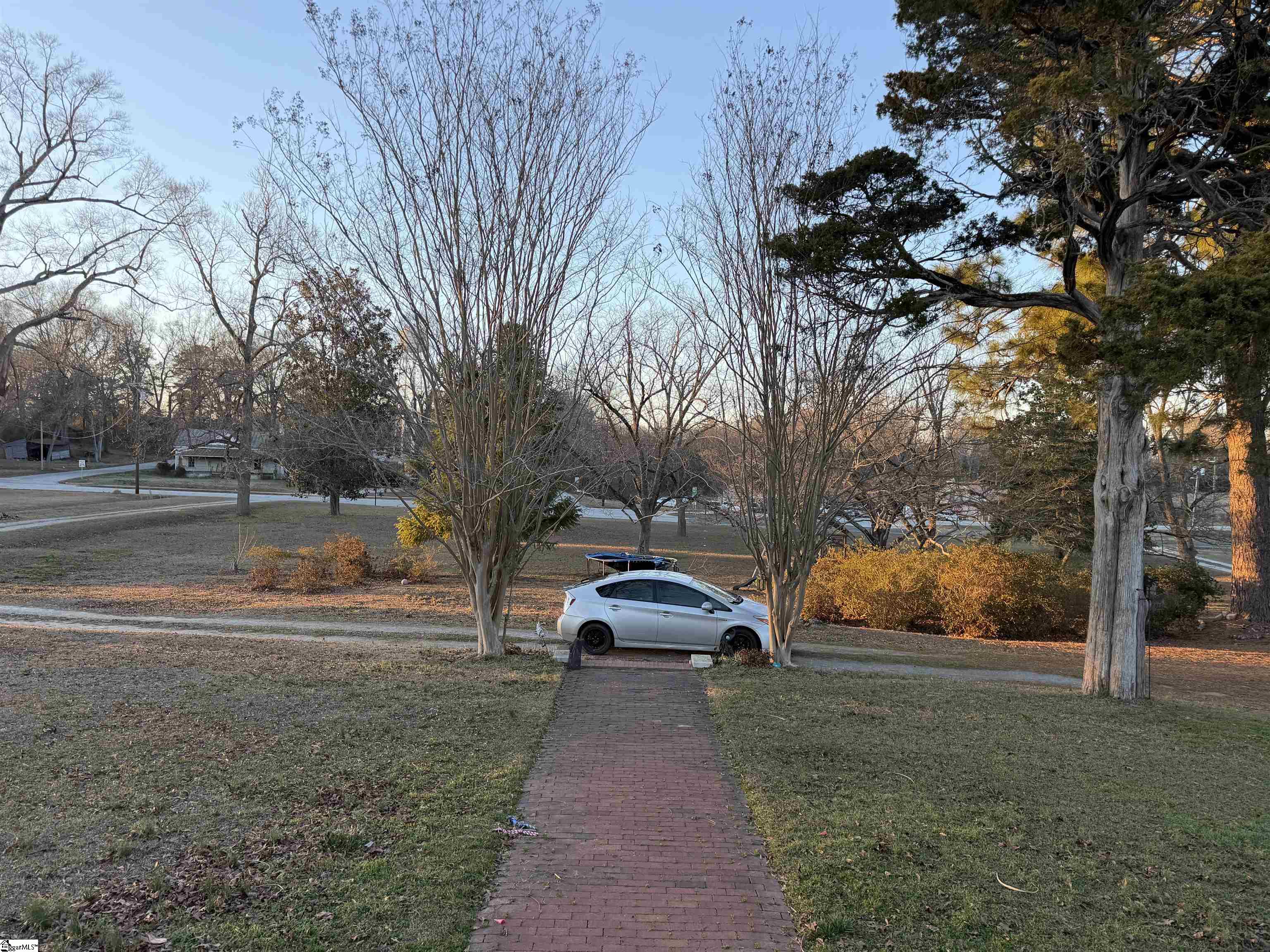 2120 101st Highway Gray Court, SC 29645 - Photo 2 of 3