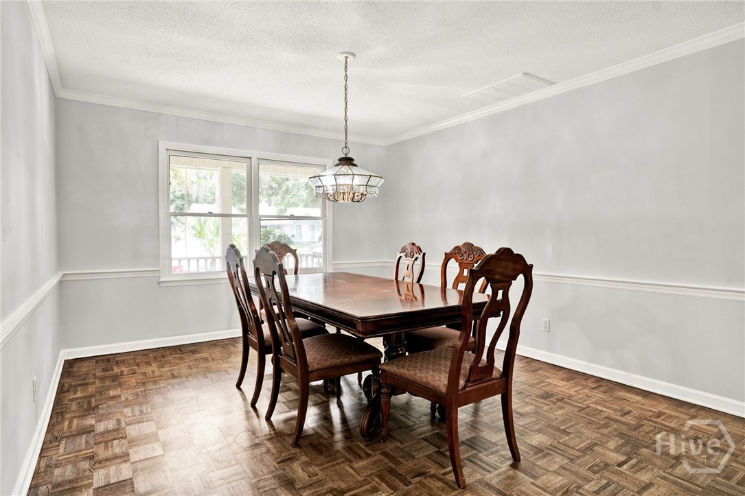 7 Cardiff Road Savannah, GA 31419 - Photo 8 of 21 Gallery Image 8