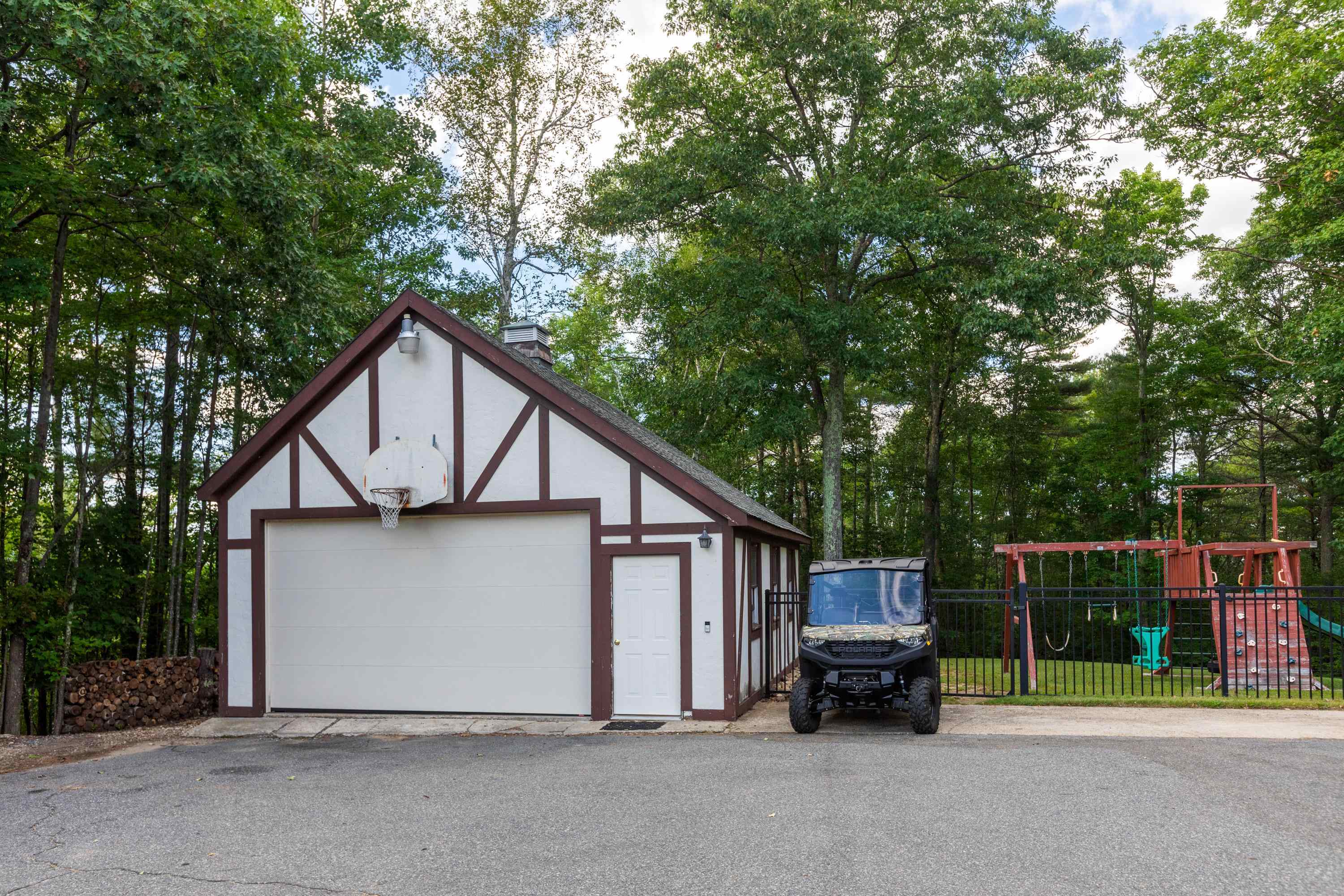 12 Miller Avenue Rindge, NH 03461 - Photo 5 of 35