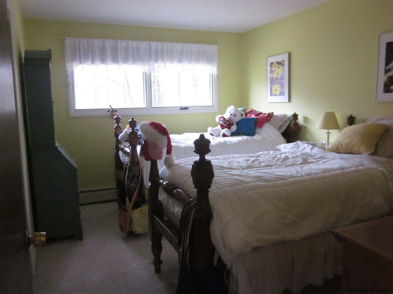 33 Devon Road Bethlehem, NY 12054 - Photo 10 of 16 Photo 10