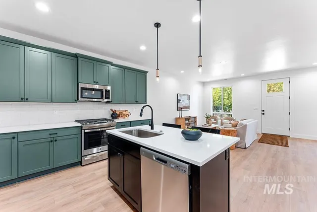 $583,000 | 349 East Lombard Lane, Eagle, ID 83616