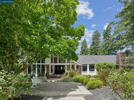 $2,998,800 | 2705 Mossy Oak Drive, Danville, CA 94506