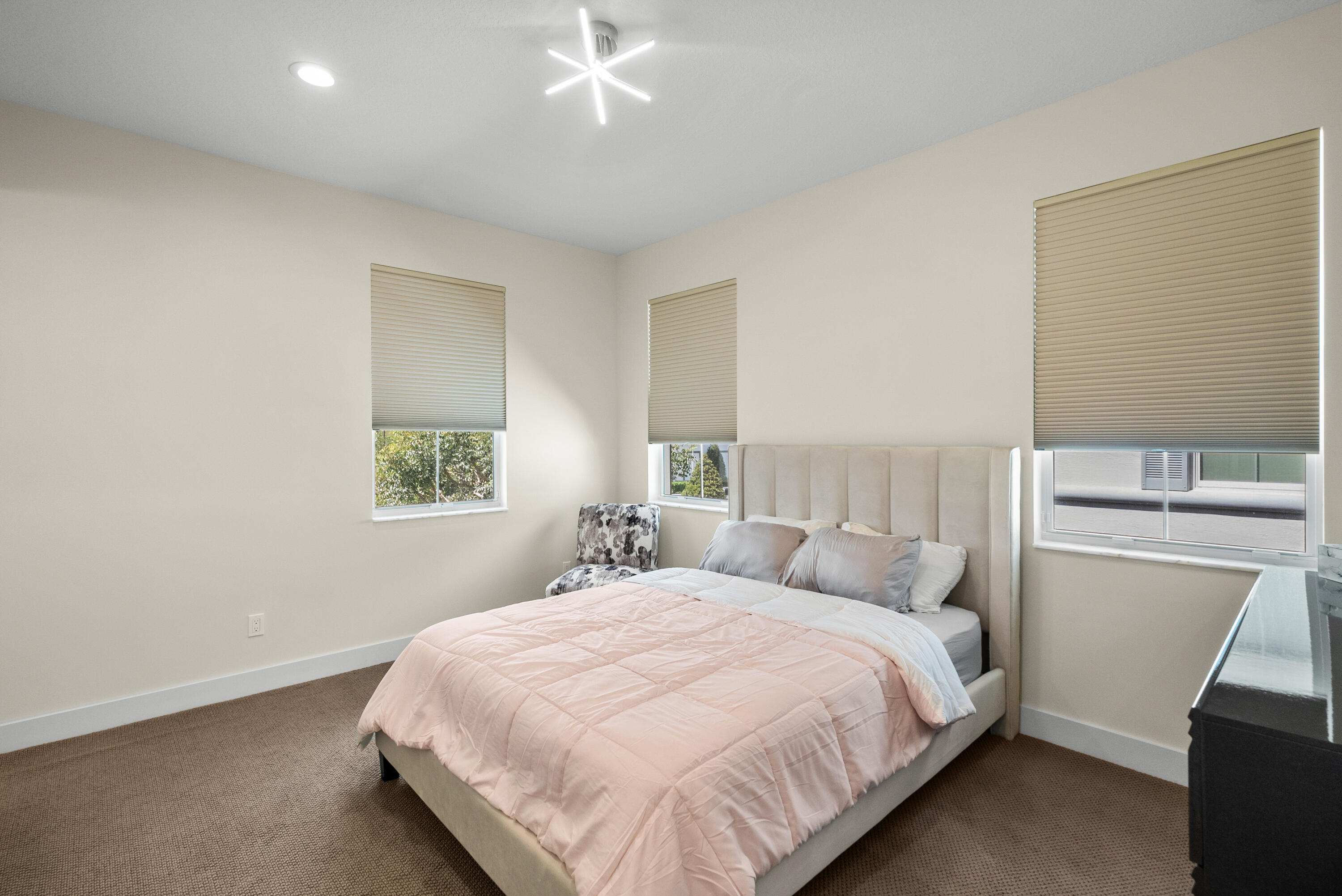 4813 Pointe Midtown Road Palm Beach Gardens, FL 33418 - Photo 17 of 38 DSC09675