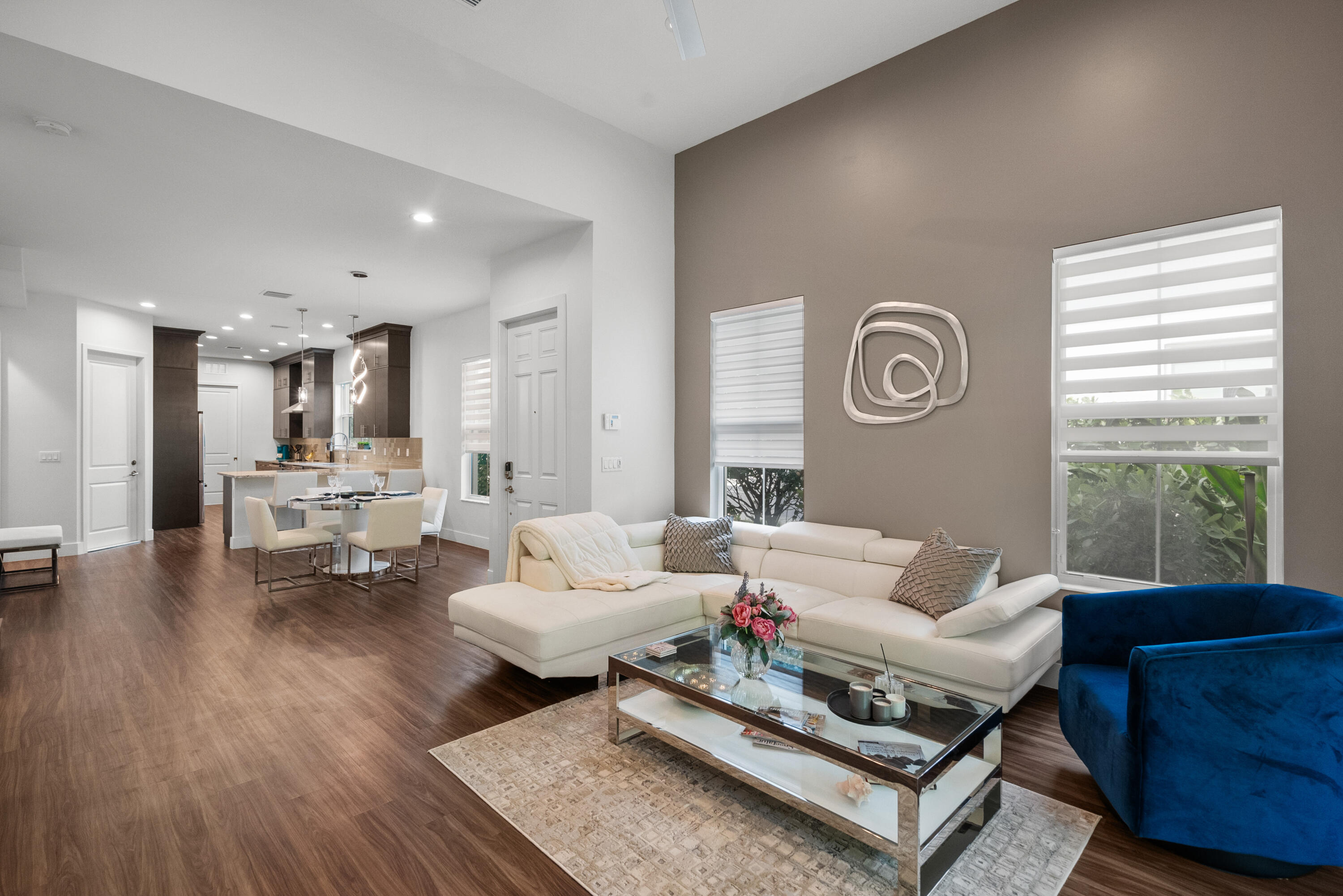 4813 Pointe Midtown Road Palm Beach Gardens, FL 33418 - Photo 2 of 38 DSC09640