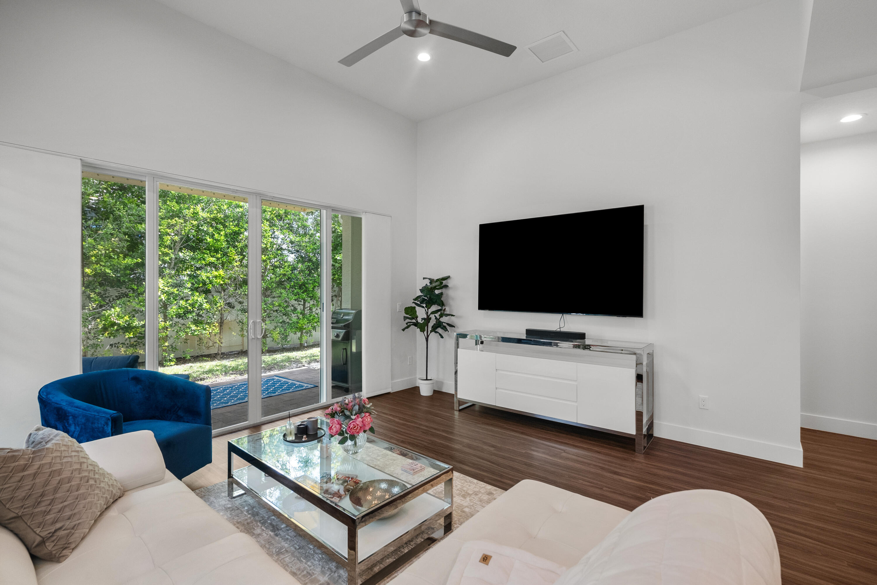4813 Pointe Midtown Road Palm Beach Gardens, FL 33418 - Photo 4 of 38 DSC09630