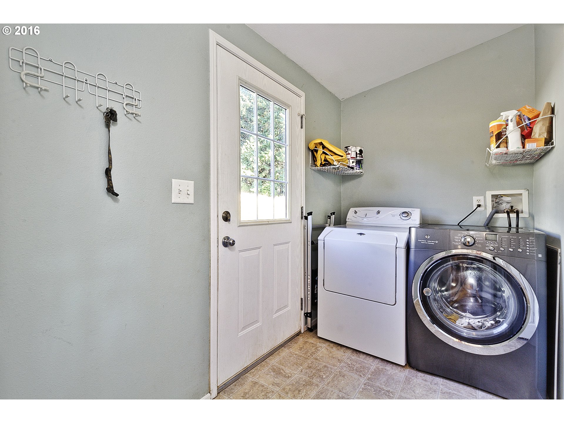 12000 Northwest Parson Road Forest Grove, OR 97116 - Photo 12 of 24 Gallery Image 12