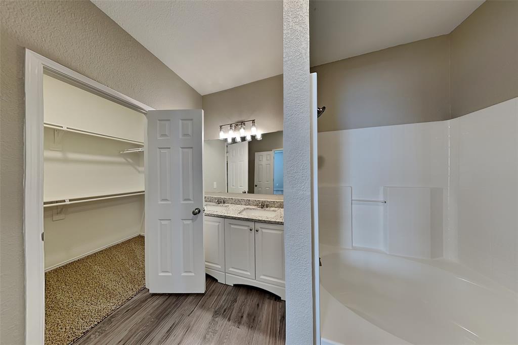 8657 Arcadia Park Drive Fort Worth, TX 76244 - Photo 11 of 19