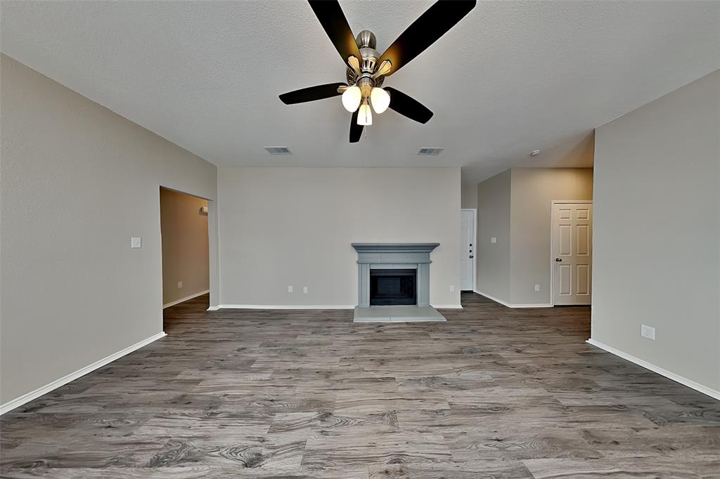 8657 Arcadia Park Drive Fort Worth, TX 76244 - Photo 2 of 19