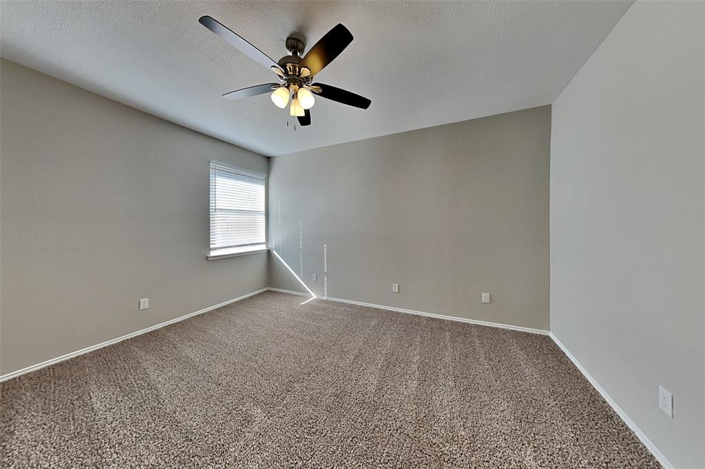 8657 Arcadia Park Drive Fort Worth, TX 76244 - Photo 8 of 19