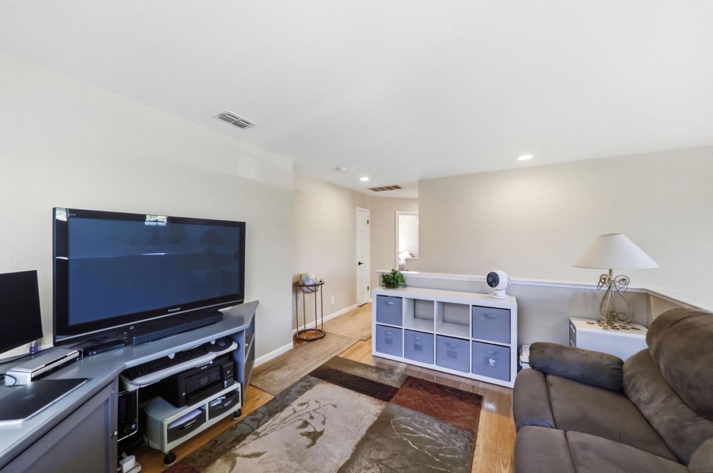 102 Triana Way San Ramon, CA 94583 - Photo 29 of 84 Gallery Image 29
