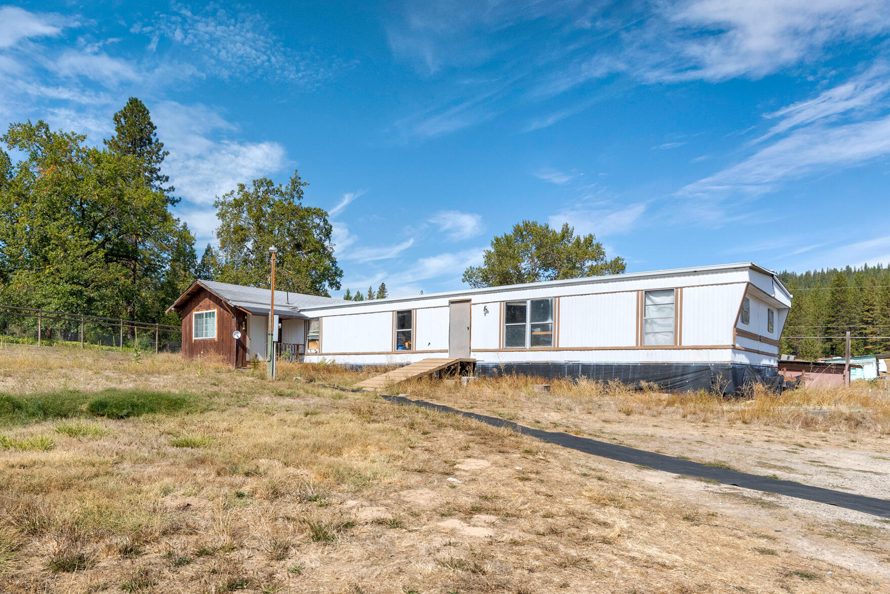 437 Stringer Gap Road Grants Pass, OR 97527 - Photo 23 of 34 sg035
